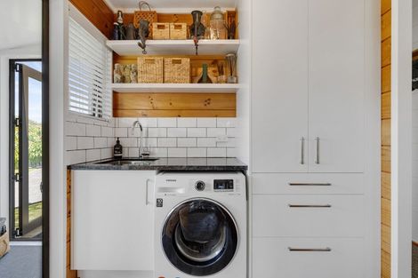 Photo of property in 1 Boundary Road, Waipahihi, Taupo, 3330