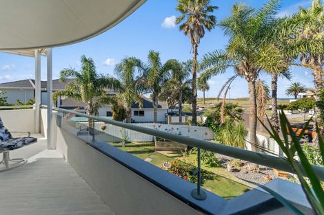 Photo of property in 2 Seychelles Drive, Papamoa Beach, Papamoa, 3118