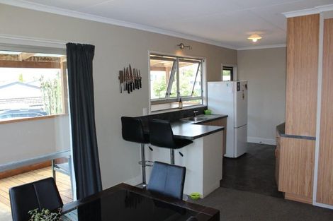 Photo of property in 15 Feary Crescent, Takaka, 7110