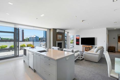 Photo of property in Maison Apartments, 403/16 Huron Street, Takapuna, Auckland, 0622