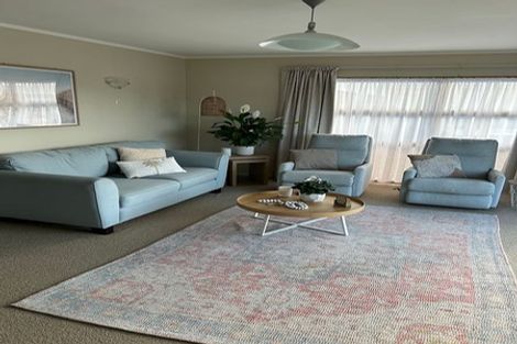 Photo of property in 1/9 Belmere Rise, Farm Cove, Auckland, 2012