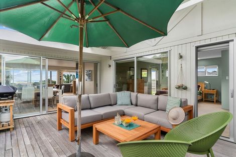 Photo of property in 42 Cheviot Street, Mangawhai Heads, Mangawhai, 0505