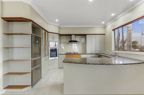 Photo of property in 1 Macleans Road, Bucklands Beach, Auckland, 2014