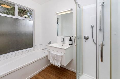 Photo of property in 7 Merton Place, Bryndwr, Christchurch, 8053