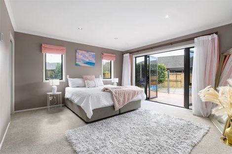 Photo of property in 15 Malbec Place, Rototuna, Hamilton, 3210