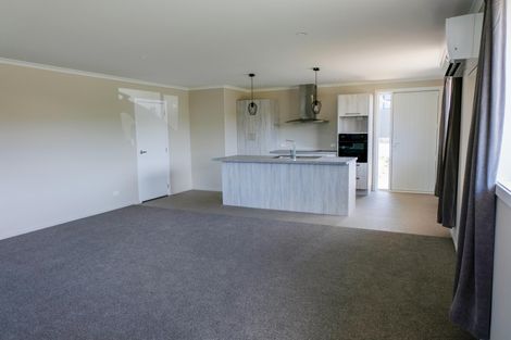 Photo of property in 11 Kingslea Street, Holmes Hill, Oamaru, 9401