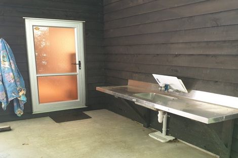 Photo of property in 38 Hope Drive, Okiwi Bay, 7193