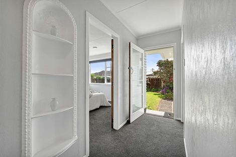 Photo of property in 14a Trafalgar Street, Westown, New Plymouth, 4310