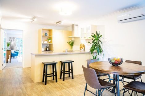 Photo of property in 29e Wai-iti Crescent, Woburn, Lower Hutt, 5010