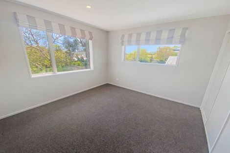 Photo of property in 84 Bowhill Road, New Brighton, Christchurch, 8083