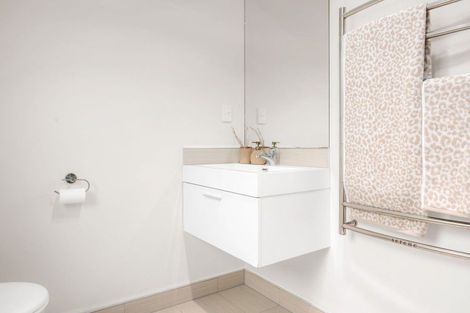 Photo of property in 4/19 Abbotsford Street, Whitiora, Hamilton, 3200