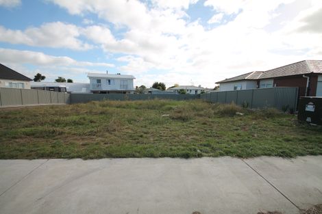 Photo of property in 6 Ancroft Street, Papakura, 2110