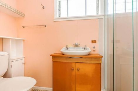 Photo of property in 67 Friend Street, Karori, Wellington, 6012