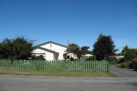 Photo of property in 38 Campbell Street, Geraldine, 7930