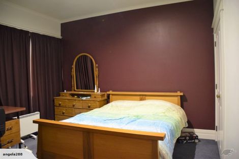 Photo of property in 208 Knights Road, Hutt Central, Lower Hutt, 5011