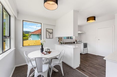 Photo of property in 59 Chapman Crescent, Naenae, Lower Hutt, 5011