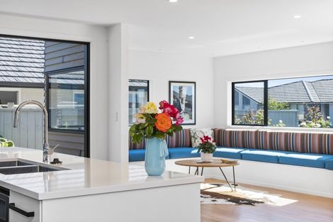 Photo of property in 75 Bert Wall Drive, Omokoroa, 3114