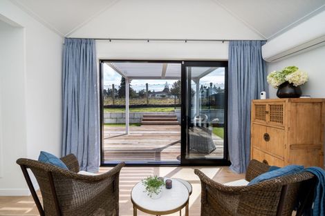 Photo of property in 10 Te Rata Boulevard, Karaka, 2124