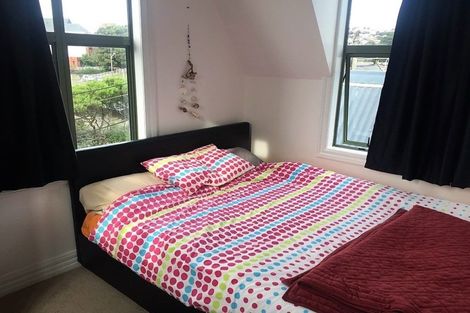 Photo of property in 2/168 Tinakori Road, Thorndon, Wellington, 6011