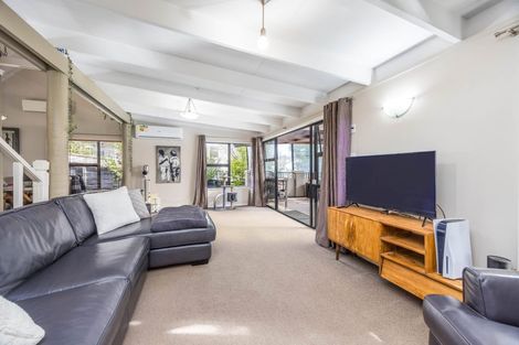 Photo of property in 29 Glencoe Road, Browns Bay, Auckland, 0630