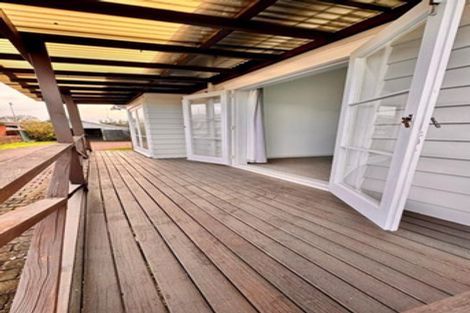 Photo of property in 3 Arawa Street, Papakura, 2110