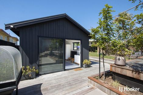 Photo of property in 55 Seaforth Road, Waihi Beach, 3611