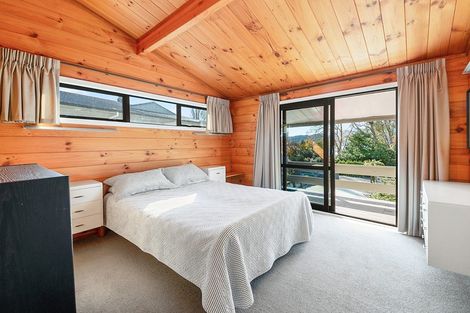 Photo of property in 194 Spencer Road, Lake Tarawera, Rotorua, 3076