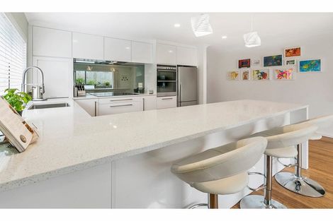 Photo of property in 7 Hendrika Court, Hobsonville, Auckland, 0618