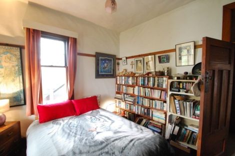 Photo of property in 31 Saint Michaels Crescent, Kelburn, Wellington, 6012