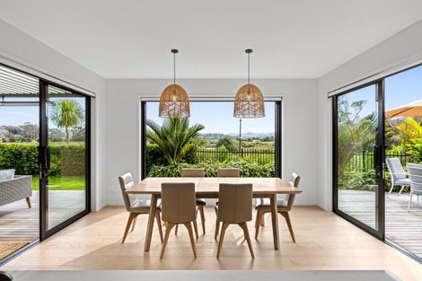 Photo of property in 14 Odlin Lane, Red Beach, 0932