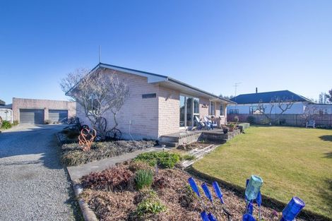 Photo of property in 39 Buckleys Terrace, Tinwald, Ashburton, 7700