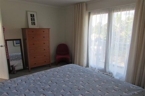 Photo of property in 358 Upper Harbour Drive, Greenhithe, Auckland, 0632