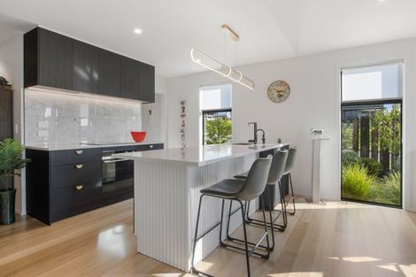 Photo of property in 37 Ridge Drive, Omokoroa, 3114