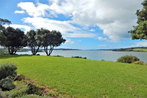 Photo of property in 8 Paretu Drive, Kerikeri, 0294