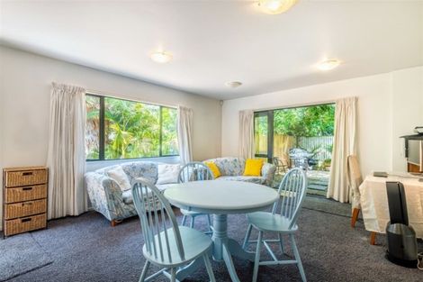 Photo of property in 19 Moore Street, Hillcrest, Auckland, 0627