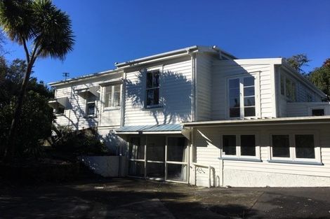 Photo of property in 17 Awaroa Road, Sunnyvale, Auckland, 0612