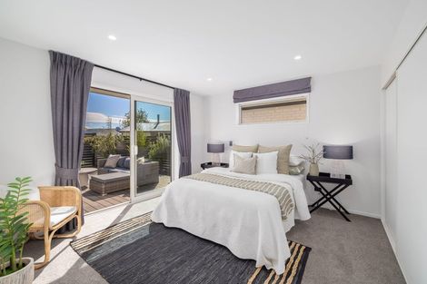 Photo of property in 8b Wychwood Crescent, Bishopdale, Christchurch, 8053