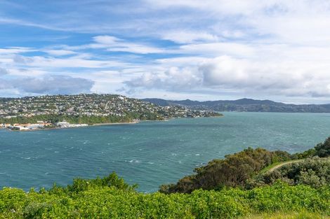 Photo of property in 23 Rangitane Street, Maupuia, Wellington, 6022