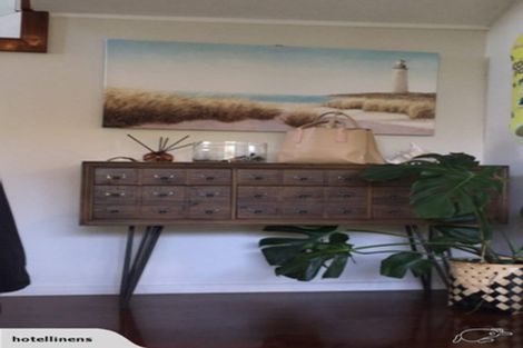 Photo of property in 24 Hillcrest Road, Hatfields Beach, Orewa, 0931