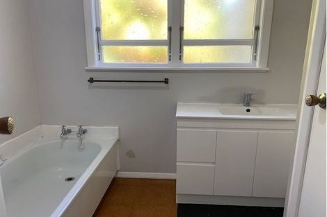 Photo of property in 84 Tarawera Road, Johnsonville, Wellington, 6037