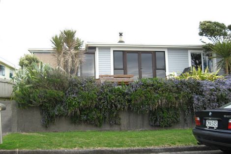 Photo of property in 13 Tiromoana Crescent, Bell Block, New Plymouth, 4312