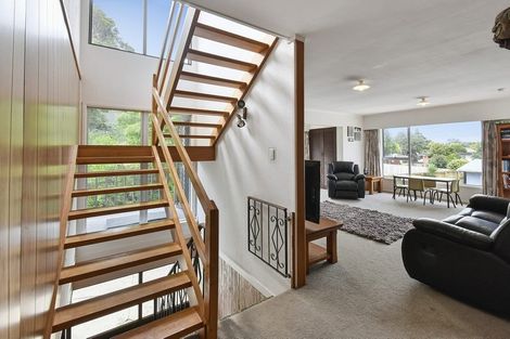 Photo of property in 6 Mcinnes Road, Weymouth, Auckland, 2103