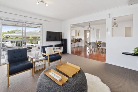 Photo of property in 16 Alexander Street, Papakura, 2110