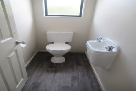 Photo of property in 41 Mary Huse Grove, Manor Park, Lower Hutt, 5019