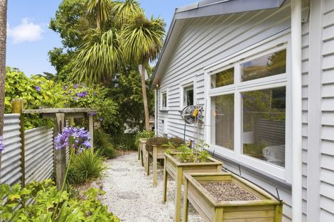 Photo of property in 5a Paneta Street, Paekakariki, 5034