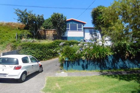 Photo of property in 6 Whakawhiti Street, Marfell, New Plymouth, 4310