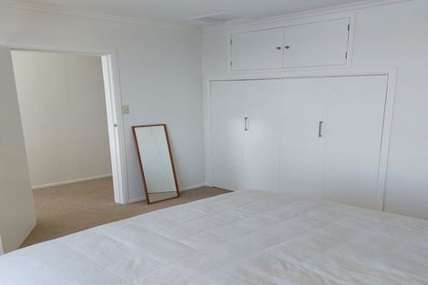 Photo of property in 403 Devon Street West, Lynmouth, New Plymouth, 4310