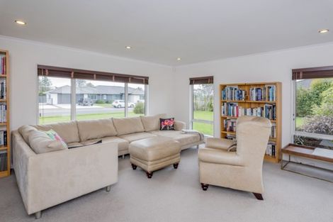 Photo of property in 3 Kilsby Place, Levin, 5510