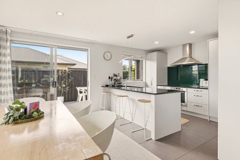 Photo of property in 11 Coutts Street, Papamoa Beach, Papamoa, 3118