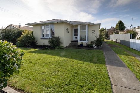 Photo of property in 27 Kitchener Street, Netherby, Ashburton, 7700